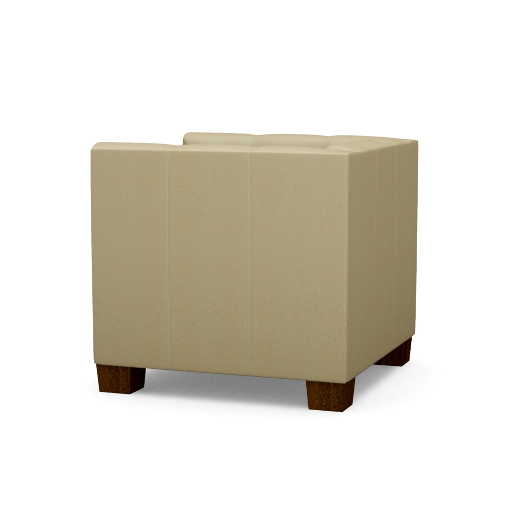 Emilia Leather Chair – View at 140°