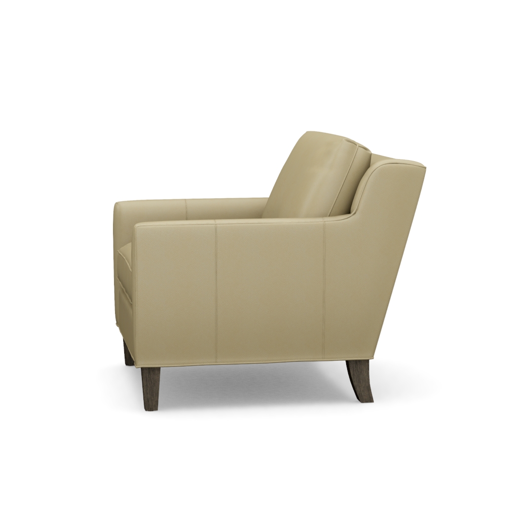 Turin Leather Chair – View at 110°