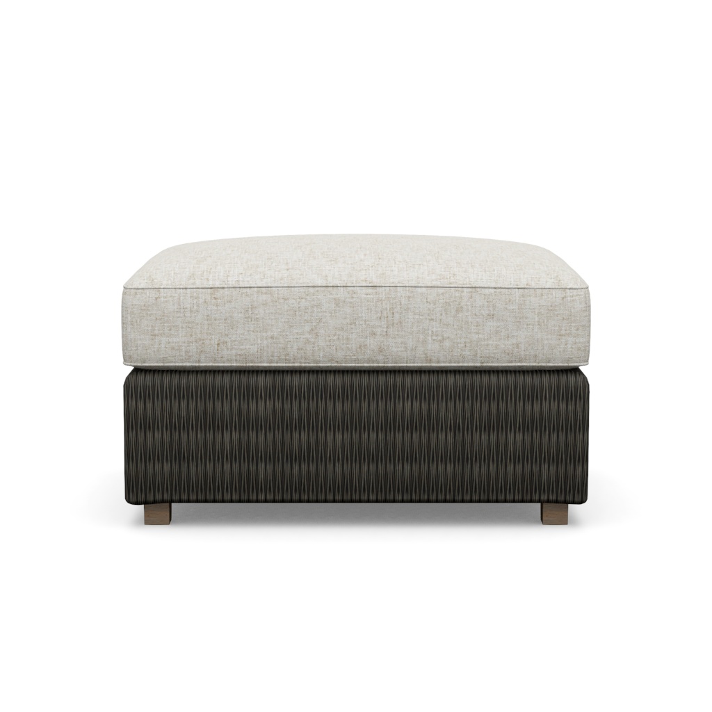 Hayes Ottoman – View at 30°