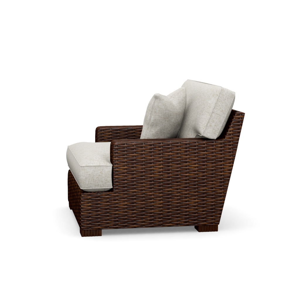 Salina Chair – View at 110°